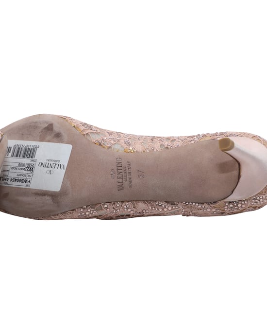 Valentino – Spitze Pumps aus nudefarbenem Leder - Image 5