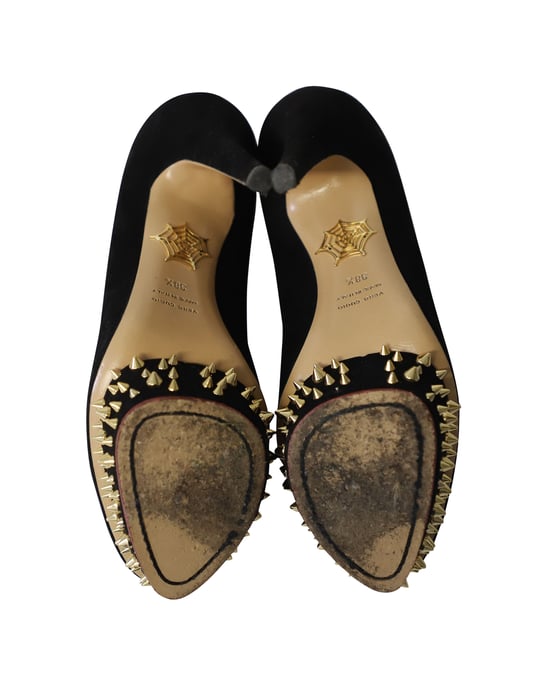 Charlotte Olympia – Dolly-Pumps mit Nietenverzierung aus schwarzem Wildleder - Image 5