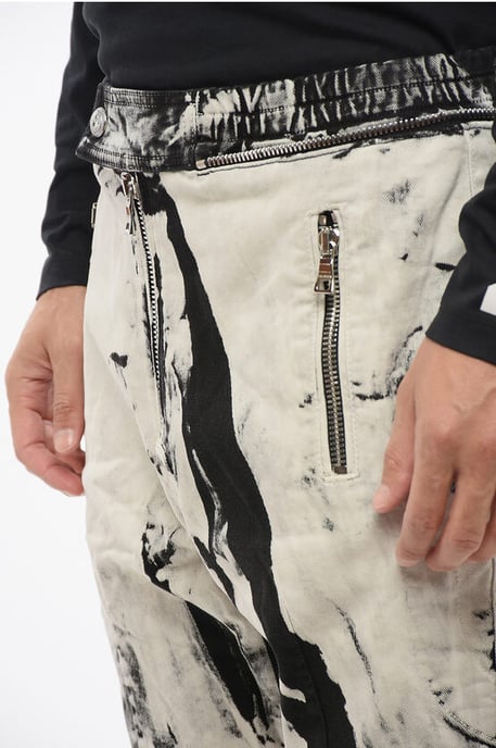 Bikerjeans mit Acid-Wash-Effekt und Knöchelreißverschluss 16 cm in Schwarz & Weiß - Image 3