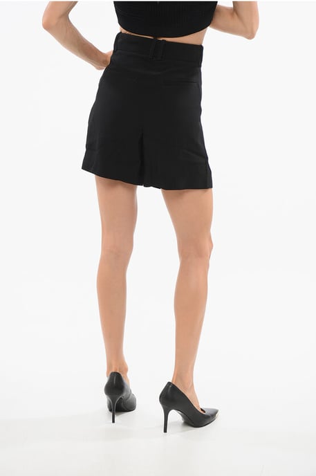 Einfarbige Shorts mit hoher Taille und goldenem Knopf in Schwarz - Image 2