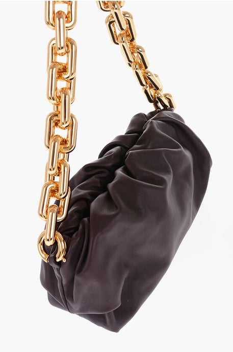 Ledertasche THE CHAIN POUCH mit Magnetverschluss in Burgunderrot - Image 3