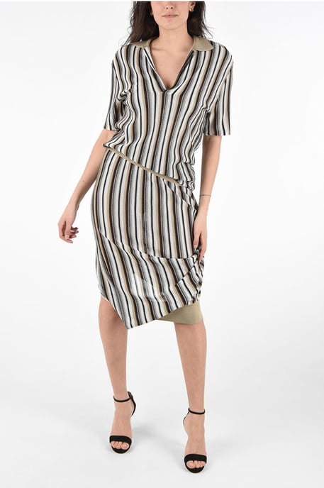 Asymmetrisch gestreiftes Jaquard-Kleid in Braun - Image 1