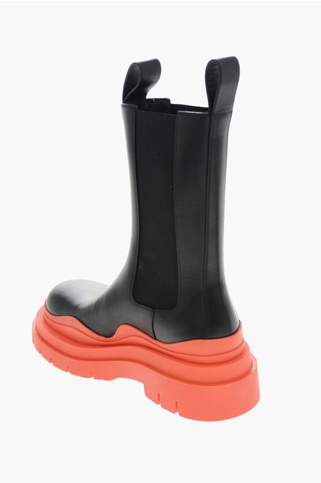 Chelsea-Booties aus Leder mit kontrastierender Sohle in Schwarz - Image 4