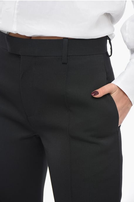 Woll-Bügelfaltenhose mit geschwungenem Design in Schwarz - Image 3