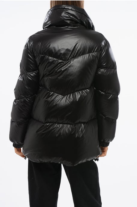 Gesteppte ALIQUIPPA Daunenjacke mit verstecktem Verschluss in Schwarz - Image 2