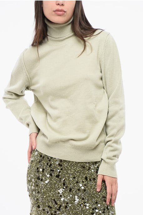MM4 MM14 – Einfarbiger Rollkragenpullover aus Kaschmir in Grün - Image 1
