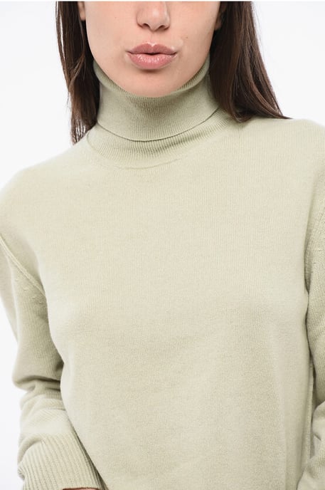MM4 MM14 – Einfarbiger Rollkragenpullover aus Kaschmir in Grün - Image 3
