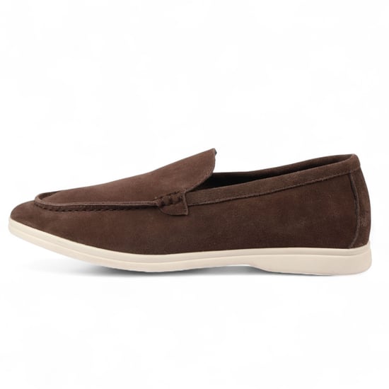 Robuste Slip-On-Loafer für Herren in Braun mit gepolsterter Innensohle - Image 1