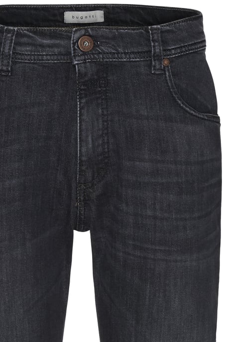 Bugatti Herren Jeans mit einem leichten Used-Look - Image 5