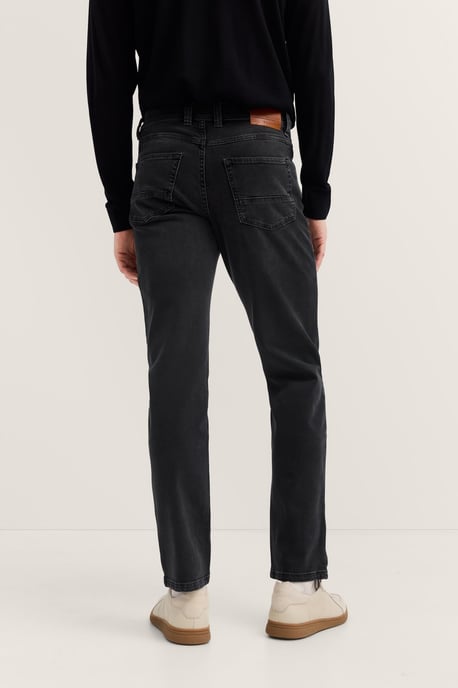 Bugatti Herren Jeans aus Authentic Denim mit Stretch-Komfort - Image 2