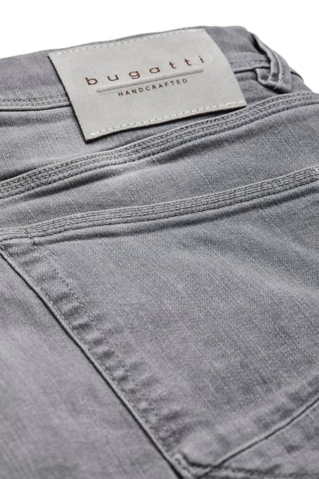 Bugatti Herren Jeans aus elastischer Baumwolle - Image 3