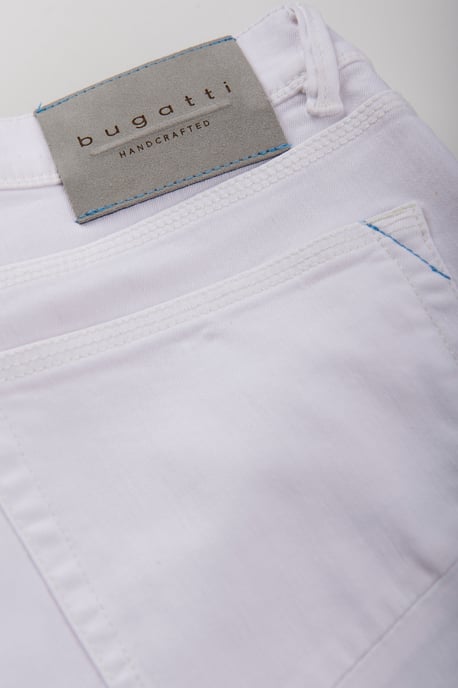 Bugatti Herren Jeans aus elastischer Baumwolle - Image 3