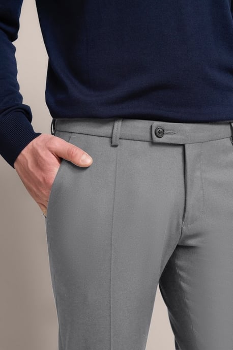 Bugatti Herren Freizeithose mit moderner Form - Image 4