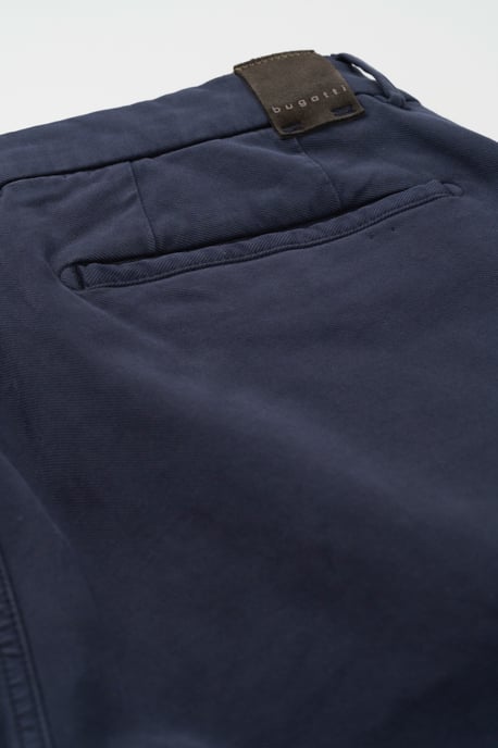 Bugatti Herren Freizeithose aus einem Baumwoll-Elasthan-Mix - Image 5