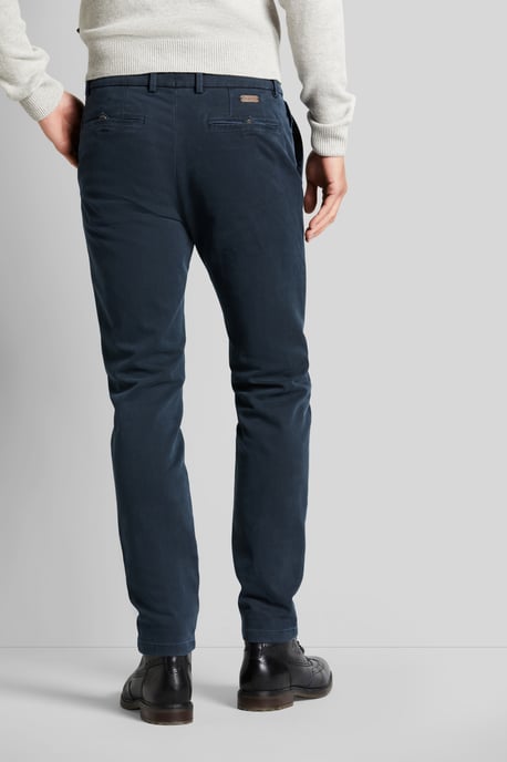 Bugatti Herren Chino mit körpernaher Passform - Image 2