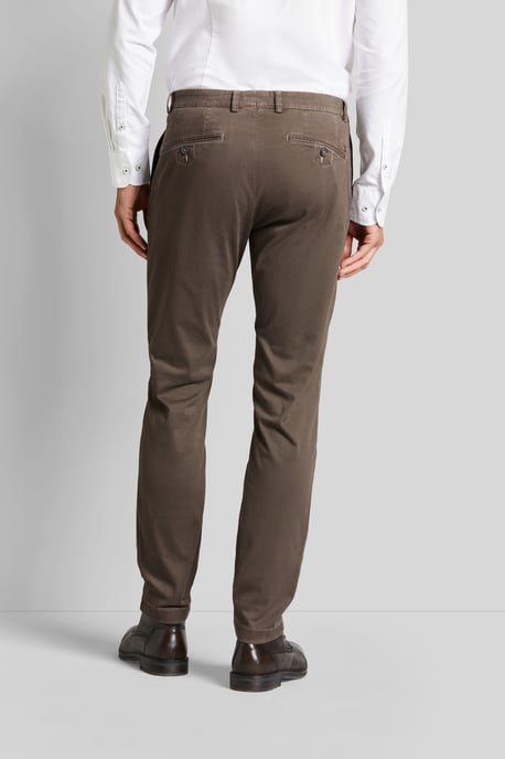 Bugatti Herren Chinohose in leichter Used-Optik - Image 2