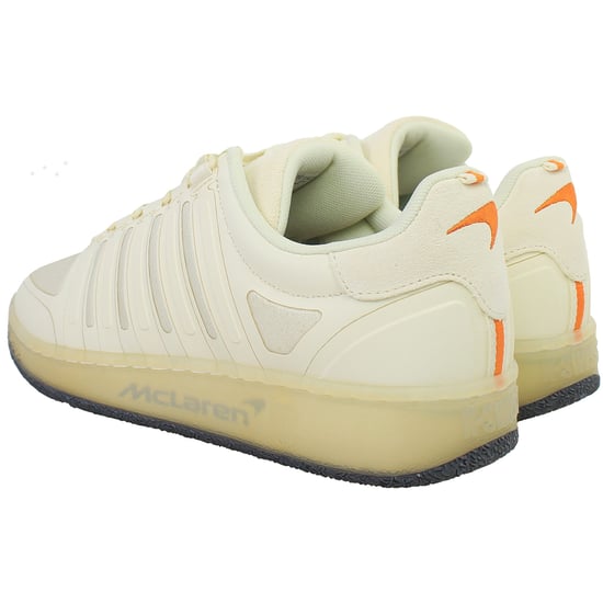 K-Swiss Classic VN STC x McLaren Damen Off-White Sneakers - Image 3