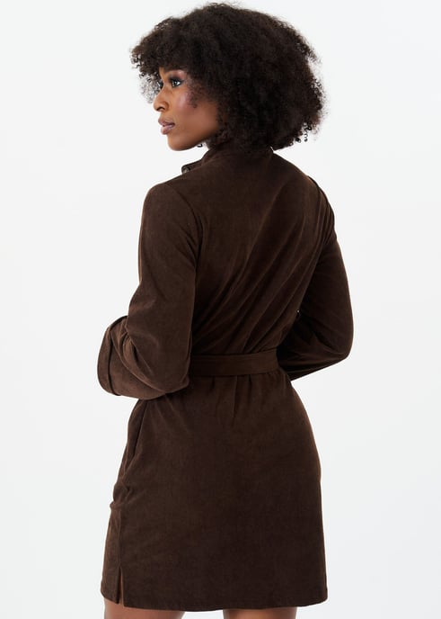 Braunes Cord-Hemdkleid mit Knopfleiste und Gürtel - Image 4