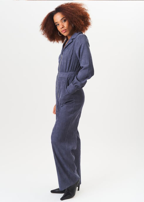 Blauer Jumpsuit mit langen Ärmeln und Reißverschluss vorne - Image 3