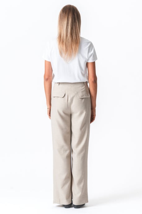 Emma Hose Loose - Beige - Image 3