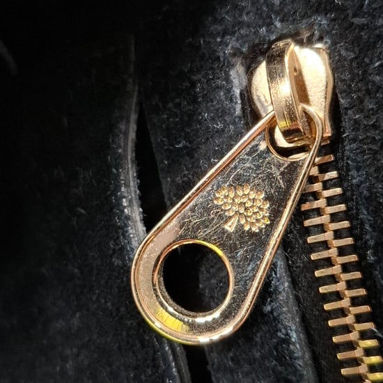 Mulberry – Mittelgroßer, wandelbarer Rucksack „Cara Delevingne“ aus gestepptem schwarzem Leder - Image 6