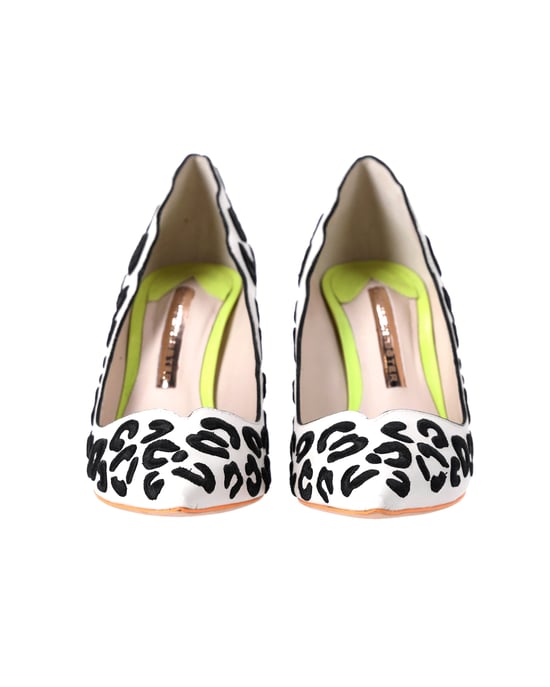 Sophia Webster bedruckte Pumps aus weißem Leder - Image 3