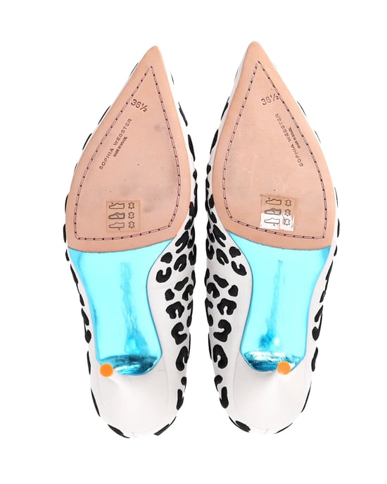 Sophia Webster bedruckte Pumps aus weißem Leder - Image 6