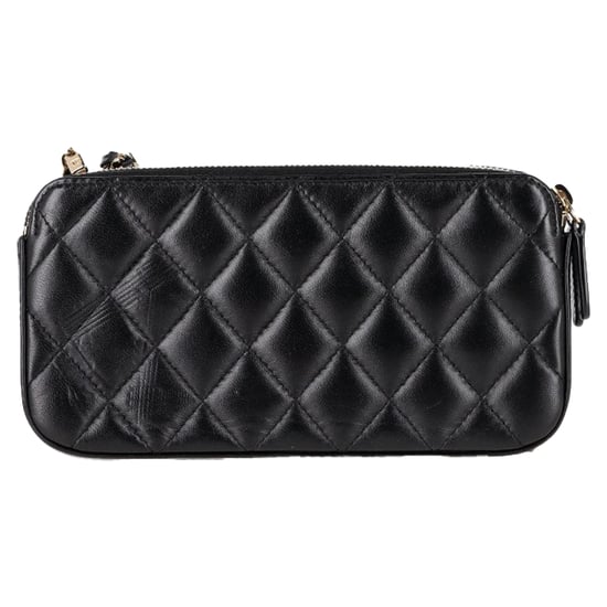 Chanel-Geldbörse mit doppeltem Reißverschluss an der Kette aus schwarzem gestepptem Leder - Image 3
