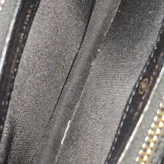 Chanel-Geldbörse mit doppeltem Reißverschluss an der Kette aus schwarzem gestepptem Leder - Image 5
