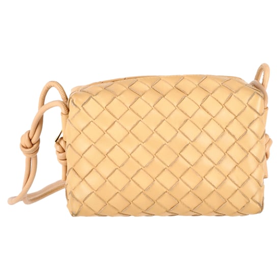 Bottega Veneta Mini Intrecciato Loop Camera Umhängetasche aus gelbem Lammleder - Image 3