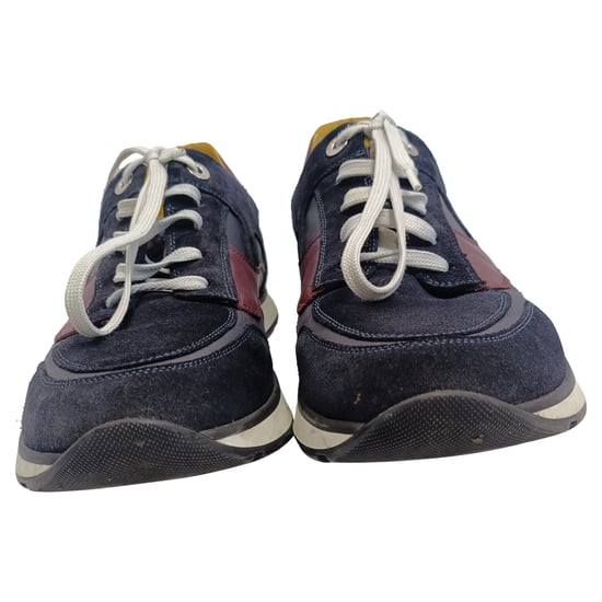 Louis Vuitton Miles Schnür-Sneaker aus mehrfarbigem Wildleder und Leder - Image 2