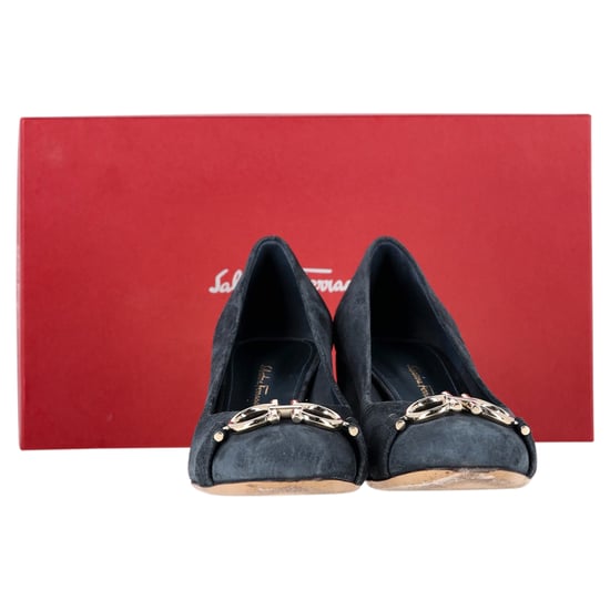 Ferragamo Garda-Pumps aus blauen Wildleder - Image 3