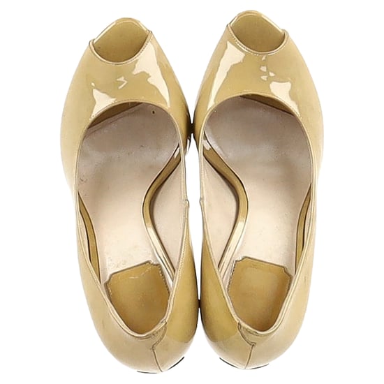 Dior Miss Dior Peeptoe-Pumps aus gelbem Lackleder - Image 3