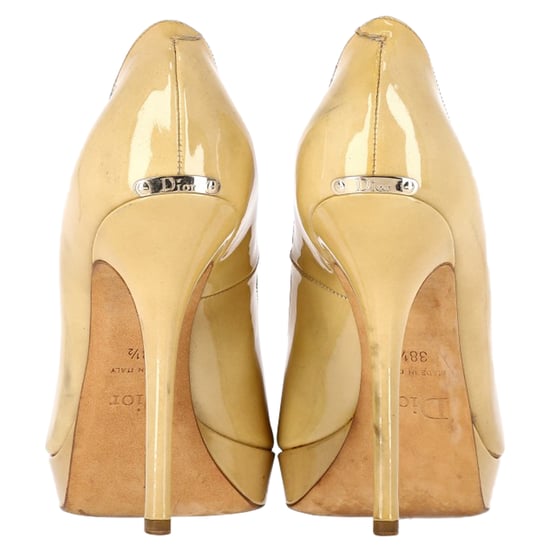 Dior Miss Dior Peeptoe-Pumps aus gelbem Lackleder - Image 5