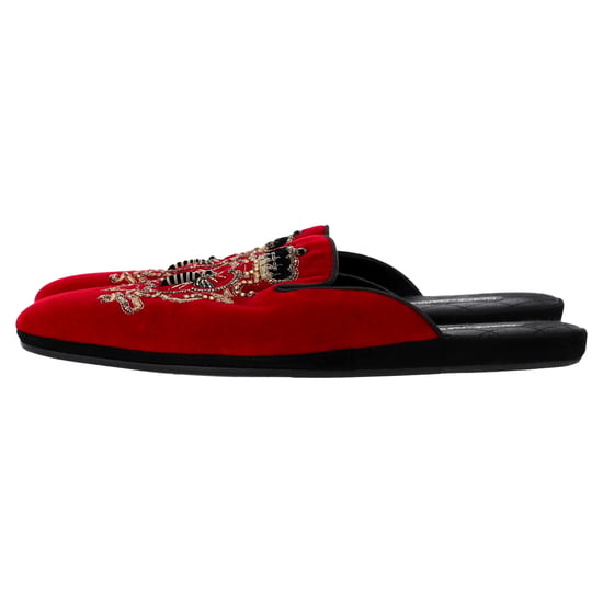 Dolce & Gabbana Bestickte Flache Pantoletten aus rotem Samt - Image 3