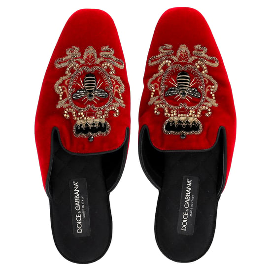 Dolce & Gabbana Bestickte Flache Pantoletten aus rotem Samt - Image 5