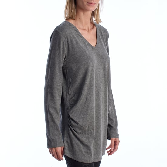 Modernes Umstands-T-Shirt mit V-Ausschnitt Langarm 719653 Damen - Image 1