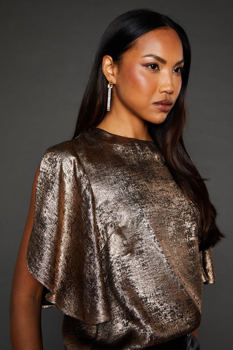 Sleeve Detail Metallic Top - Image 4