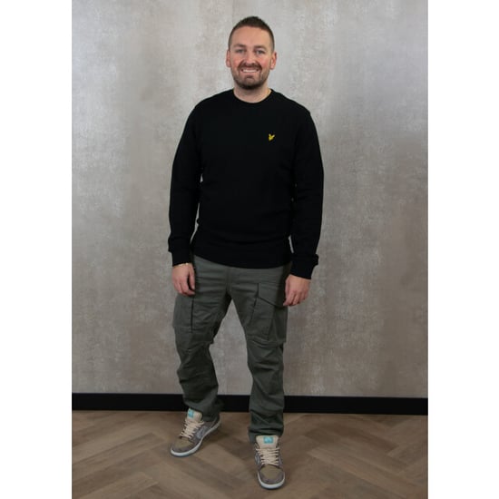 Lyle & Scott Sweatshirt mit Rundhalsausschnitt in Schwarz - Image 4