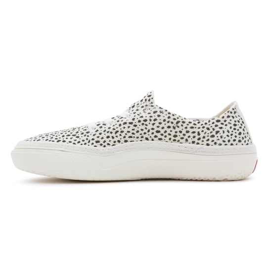 Circle Vee Sneakers - Image 5
