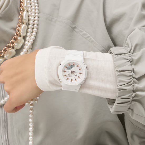 Casio G-shock Weiß Damen Armbanduhr GMA-P2100M-7AER - Image 4