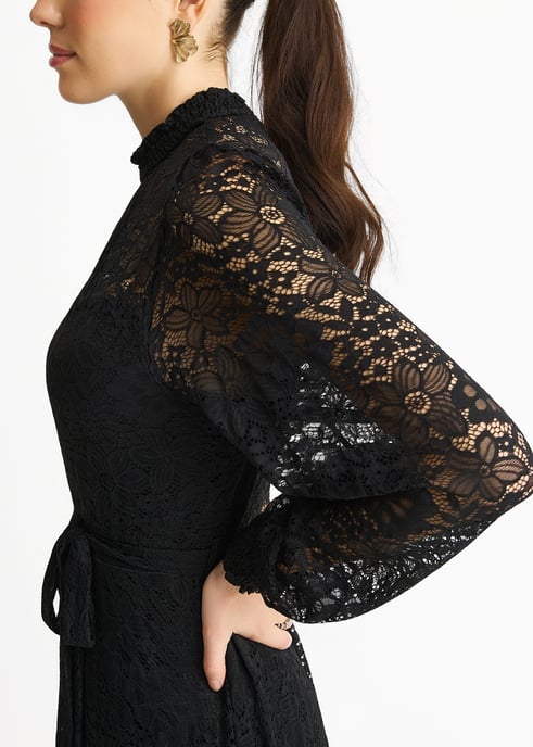 Schwarzes Midikleid aus Jersey mit hohem Halsausschnitt und Spitzeneinsatz - Image 3