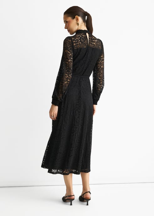 Schwarzes Midikleid aus Jersey mit hohem Halsausschnitt und Spitzeneinsatz - Image 4