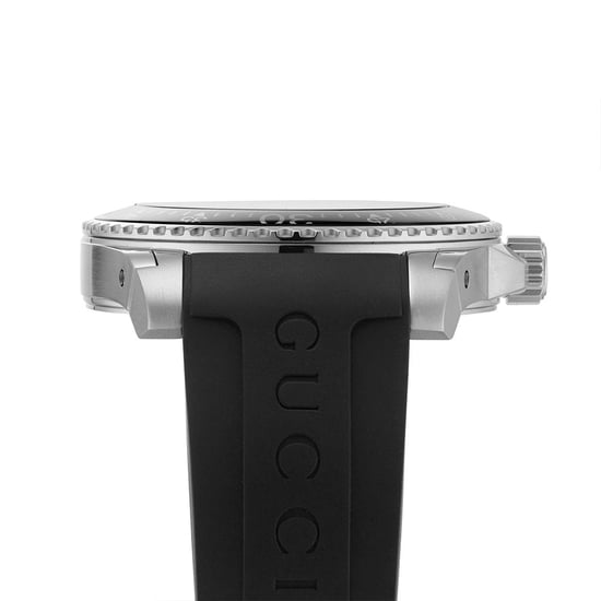Gucci Dive Black Herrenuhr YA136204 - Stilvoller und langlebiger Zeitmesser - Image 4