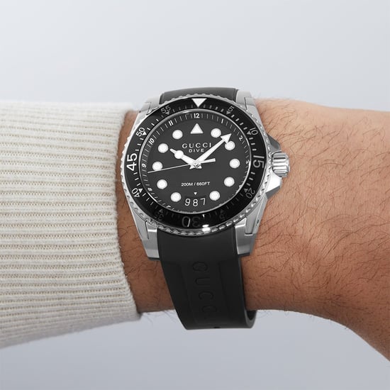 Gucci Dive Black Herrenuhr YA136204 - Stilvoller und langlebiger Zeitmesser - Image 6