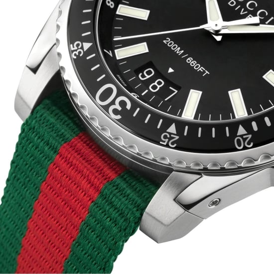 Gucci Dive Herrenuhr YA136206 mit schwarzem Zifferblatt und mehrfarbigem Armband - Image 3