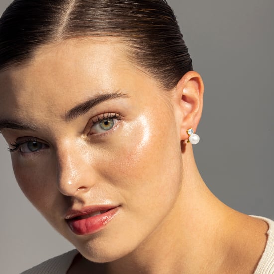 Luxenter Sterling Silber 925 Ohrringe mit weißer Perle in 18K Gelbgold - Essential - Image 2