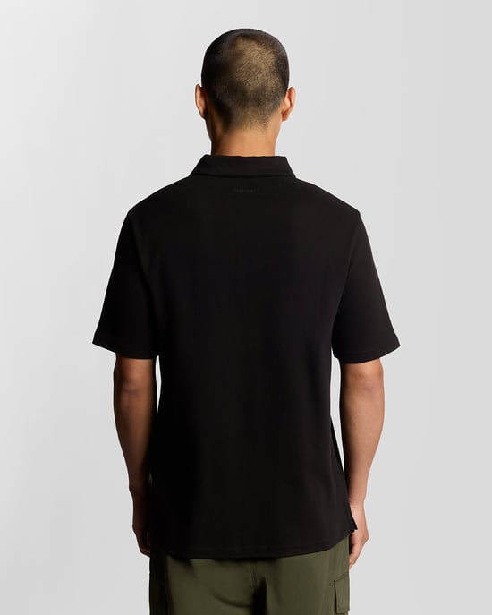 Lyle & Scott Interlock-Poloshirt mit Reißverschluss – Schwarz - Image 4