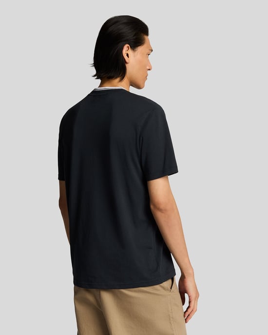 Lyle & Scott T-Shirt aus superfeiner Baumwolle mit Zierstreifen – Marineblau - Image 3