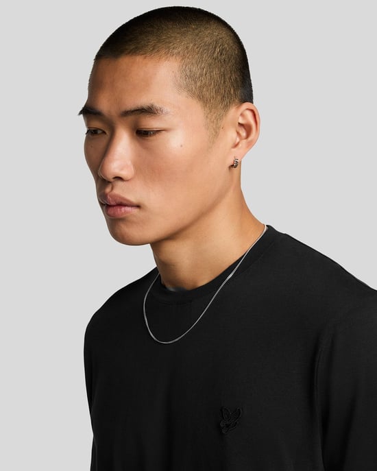 Lyle & Scott T-Shirt aus superfeiner Baumwolle – Schwarz - Image 4